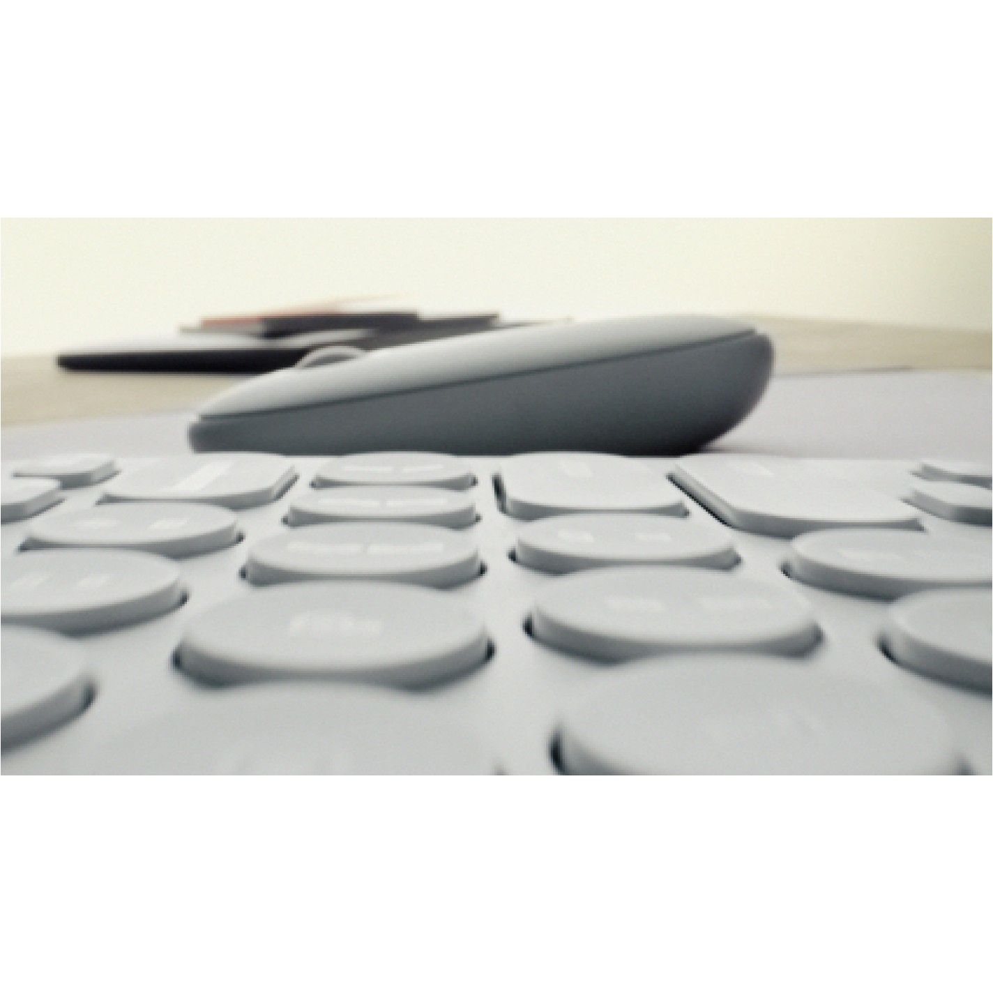 Tipkovnica LOGITECH PEBBLE KEYS 2 K380S tonalna bijela – internacionalna non HR tipkovnica-4