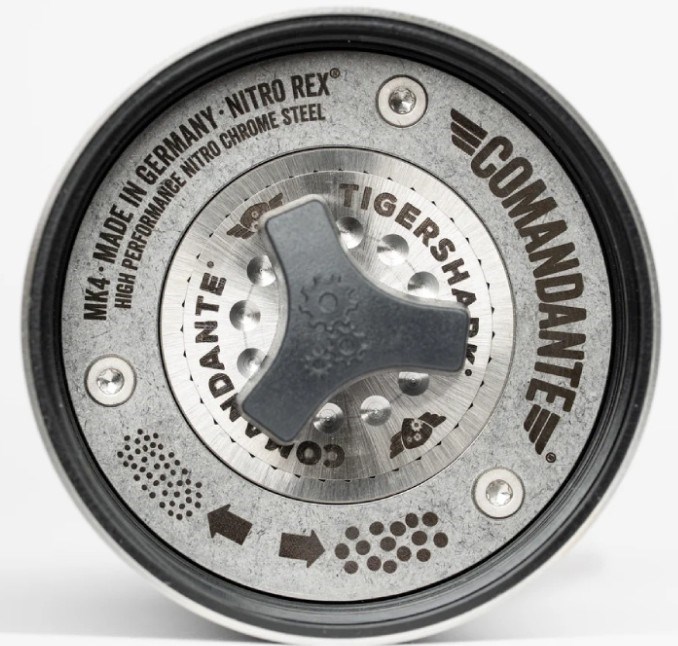 Ručni mlinac COMANDANTE C40 MK4 Lab Series Tigershark Stone Washed-5