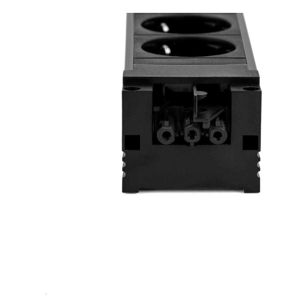Utičnica BACHMANN STEP Base 6xCEE7/3 GST18-3