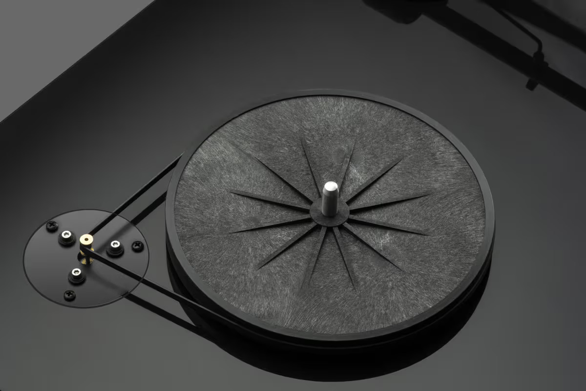Gramofon PRO-JECT E1.2 PHONO Pick It MM E high gloss glack-1