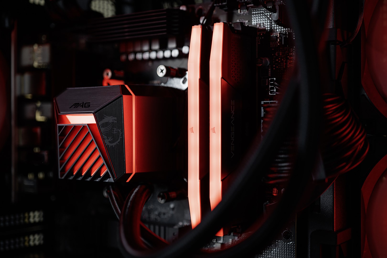 Stolno računalo ACTINA Gaming (Ryzen 7 8700F, 32GB DDR5, 1TB SSD, GeForce RTX 4070)-18