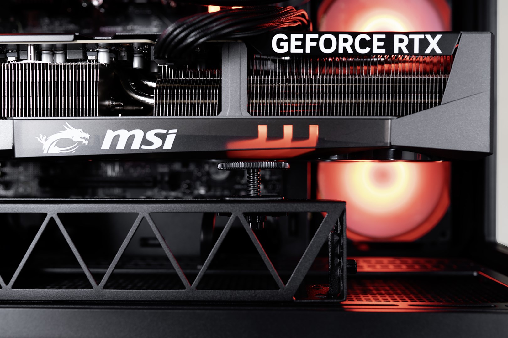 Stolno računalo ACTINA Gaming (Ryzen 7 8700F, 32GB DDR5, 1TB SSD, GeForce RTX 4070)-14