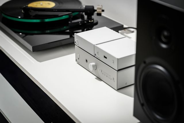Pretpojačalo PRO-JECT Pre Box S3 srebrno-1