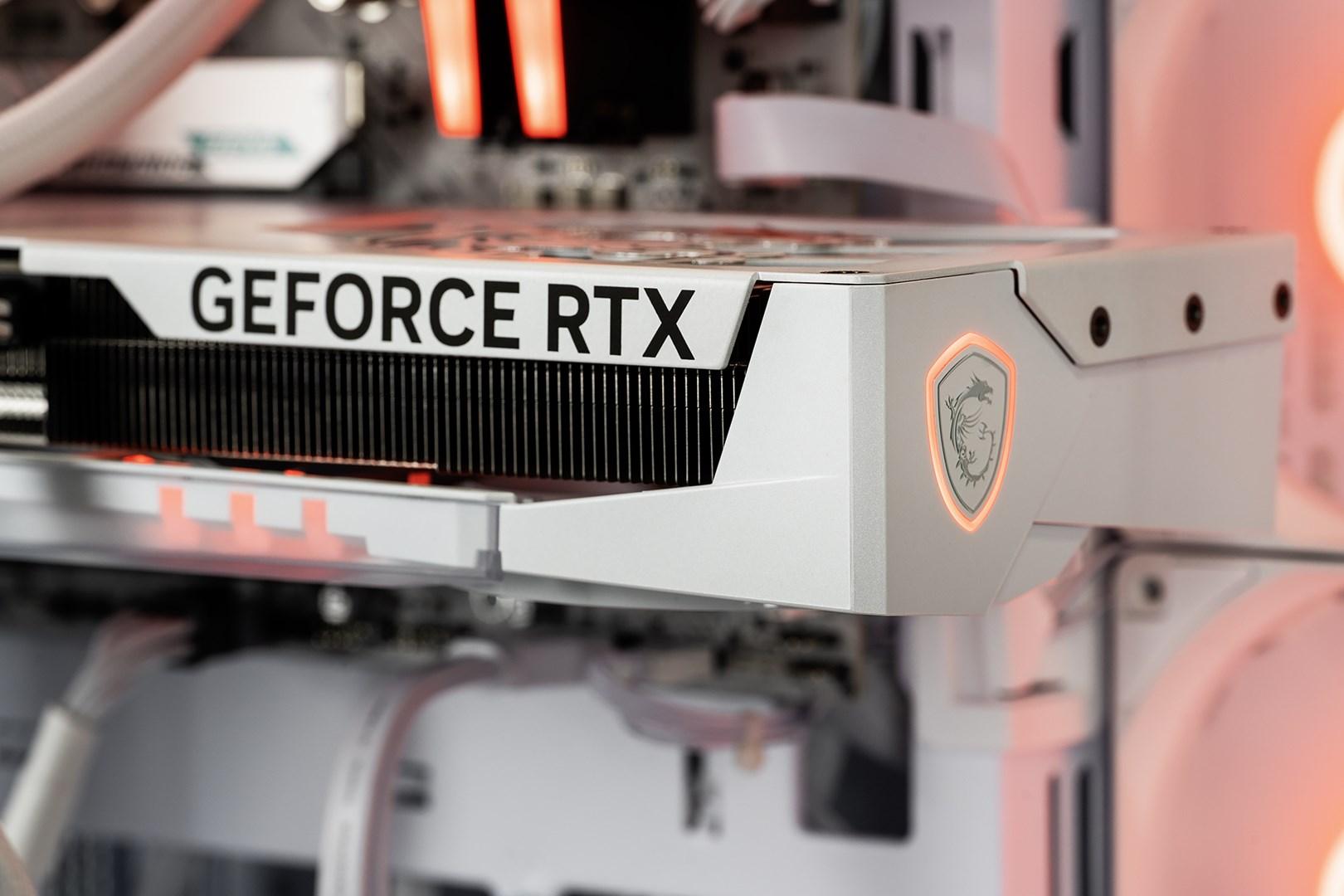 Računalo ACTINA Gaming (Ryzen 7 7800X3D, 32GB DDR5, 1TB SSD, GeForce RTX 5070, Win 11 Home)-9