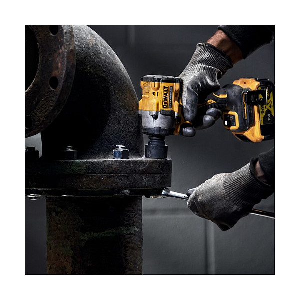 Aku udarni odvijač DEWALT DCF899N (18V, 1/2", 950Nm, bez baterije)-8