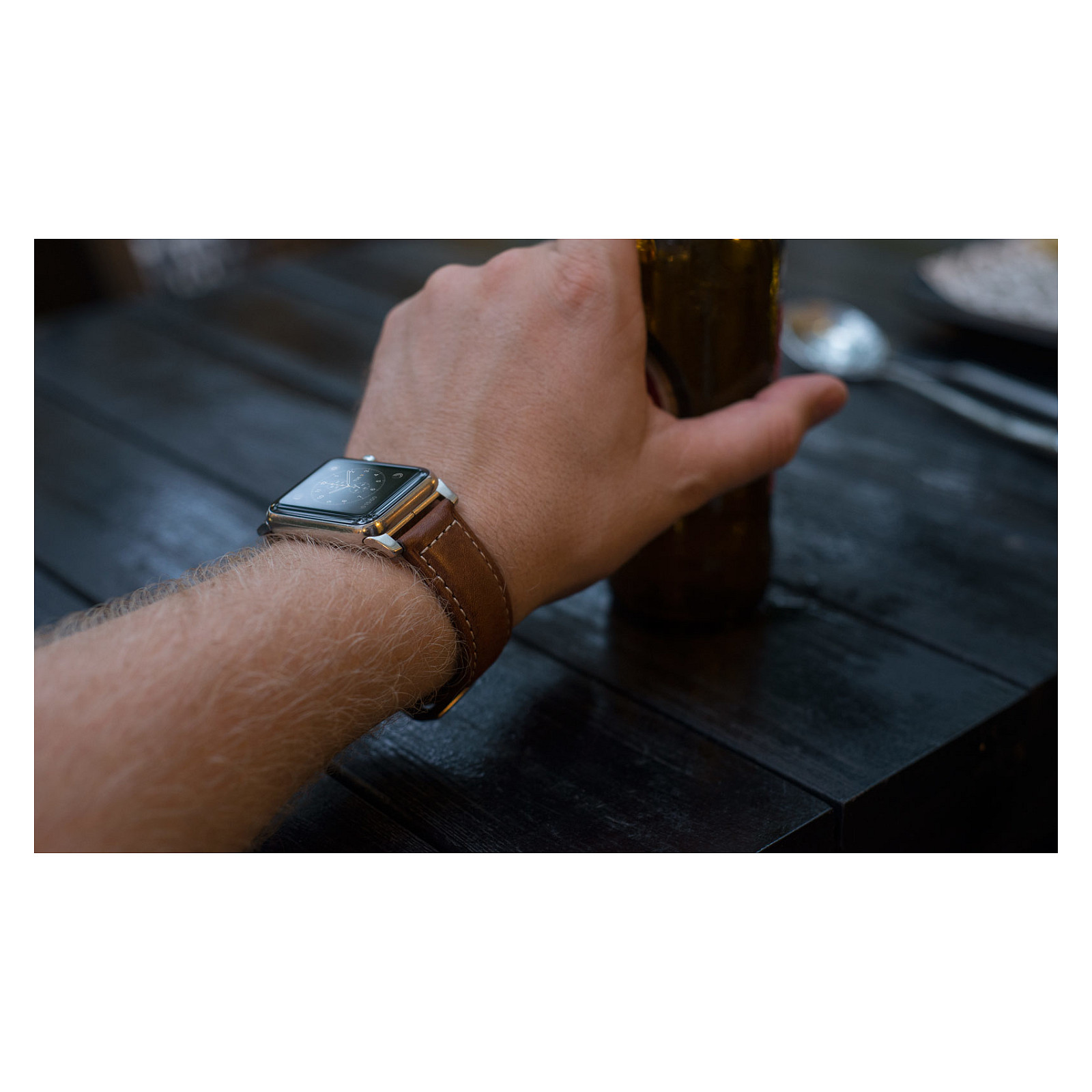 Remen za pametni sat NOMAD Traditional Leather Strap (Smeđi, Srebrni konektori, 42/44/45/49mm)-8