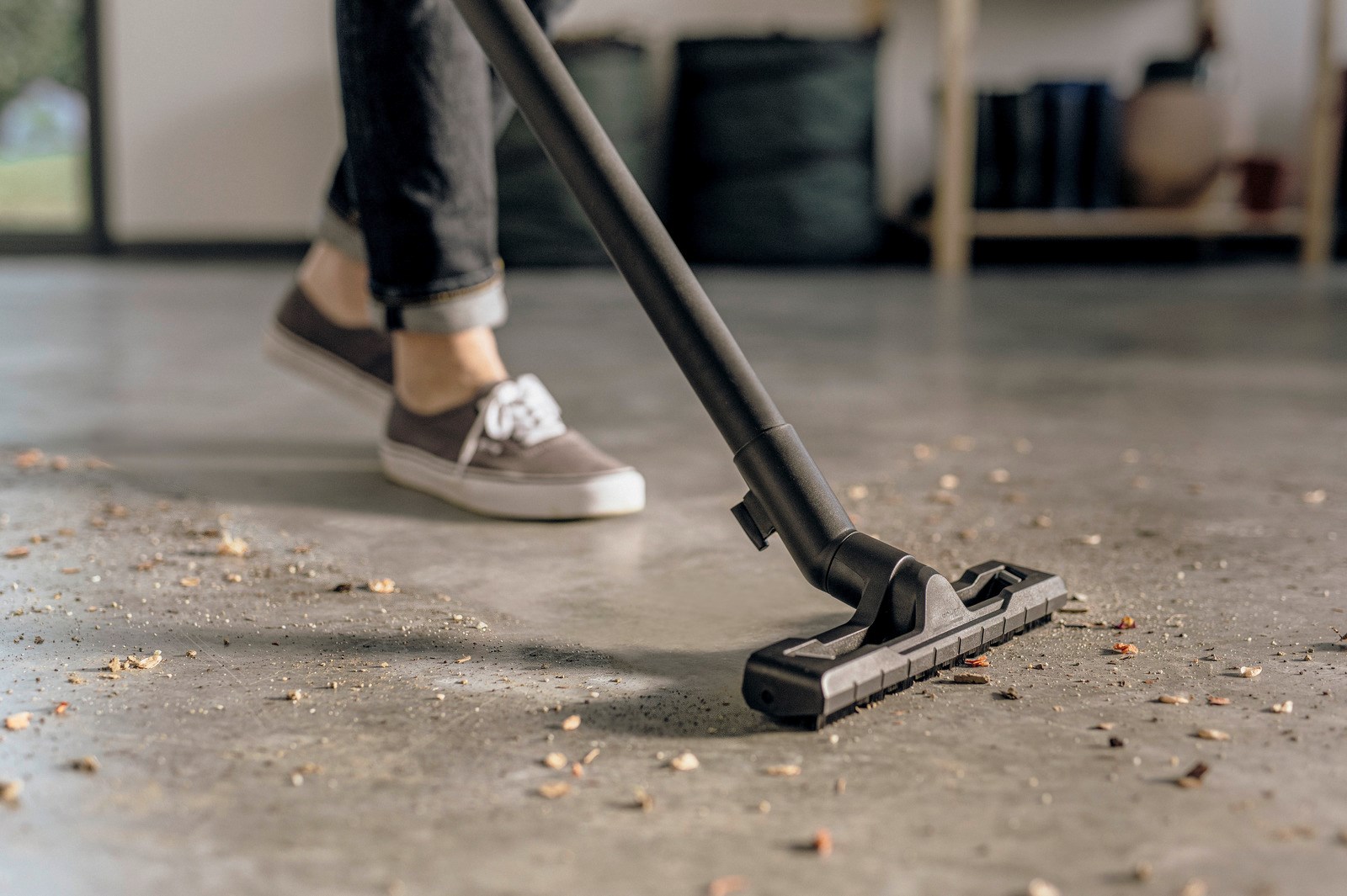 Usisavač za mokro i suho usisavanje KARCHER WD 2 Plus V-12/4/18 Pet Set (1000W, 12L, funkcija puhanja)-2