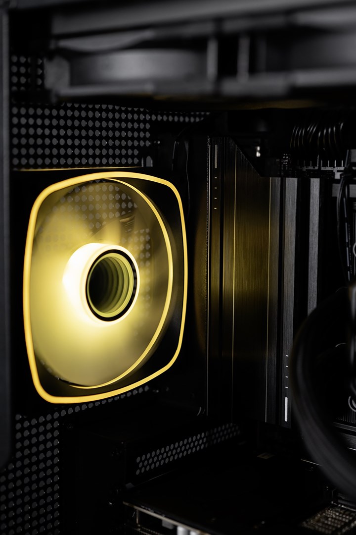 Gaming računalo ACTINA GameOn iCUE (Ryzen 5 5600X, 16GB DDR4, 1TB NVMe, RTX 3060 12GB, Win 11)-6