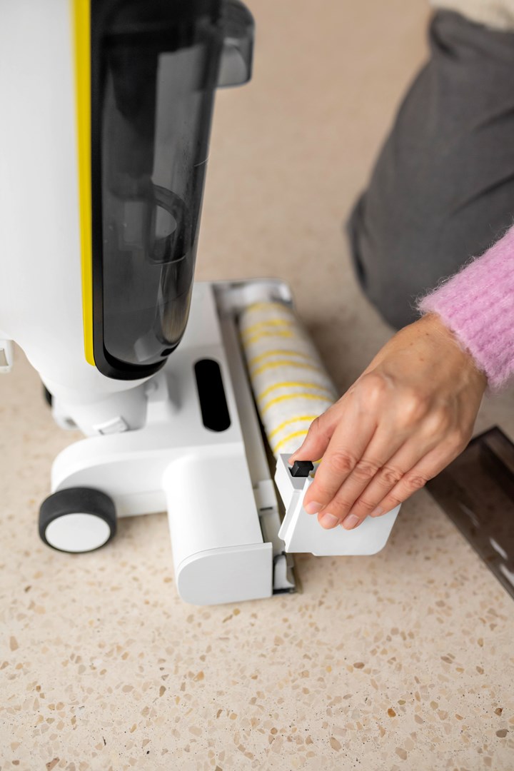 Akumulatorski čistač podova KARCHER FCV 4 Natural N (20 min rada, 60 m², 2 spremnika)-6