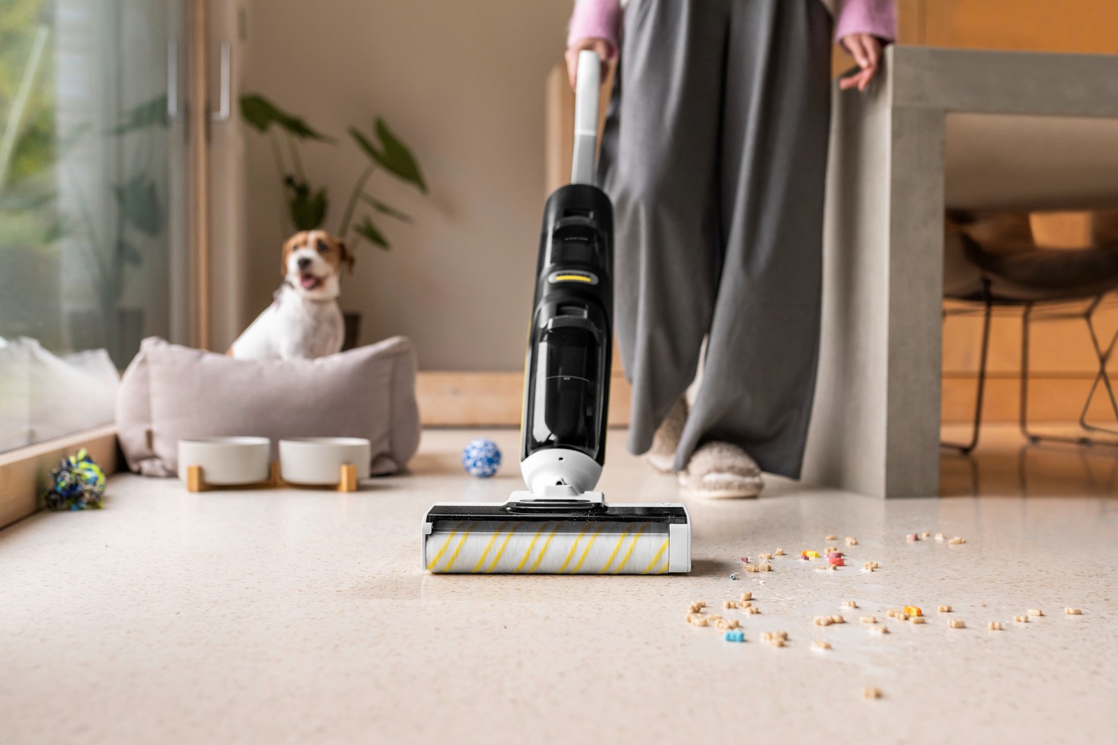 Akumulatorski čistač podova KARCHER FCV 4 Natural N (20 min rada, 60 m², 2 spremnika)-8