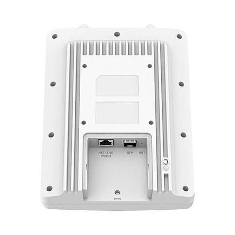 Wi-Fi 7 Access Point GRANDSTREAM GWN7670LR (Tri-Band, 9.3 Gbps, 10G PoE, IP67)-6