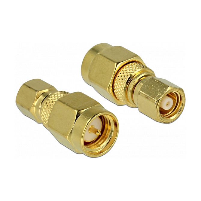 DELOCK RF koaksijalni adapter 88899 (SMC muški na SMA muški, 50 Ohm)