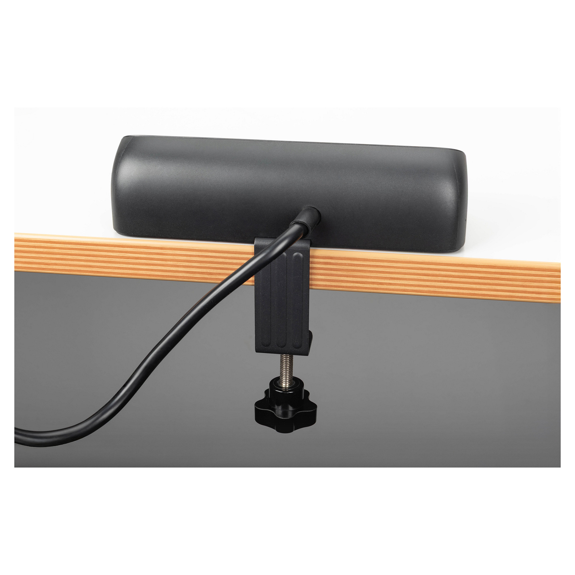 Produžni kabel DIGITUS DA-70622 (3x utičnice, 2x USB-A, 1x USB-C, 30W PD, 1.5m)-5