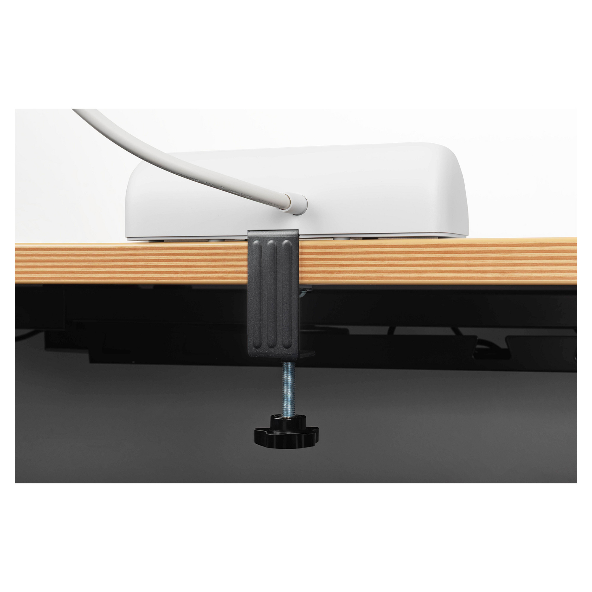 Letva s utičnicama DIGITUS DA-70621 (2x šuko, 2x USB-A, 1x USB-C PD 30W, 1.5m)-2