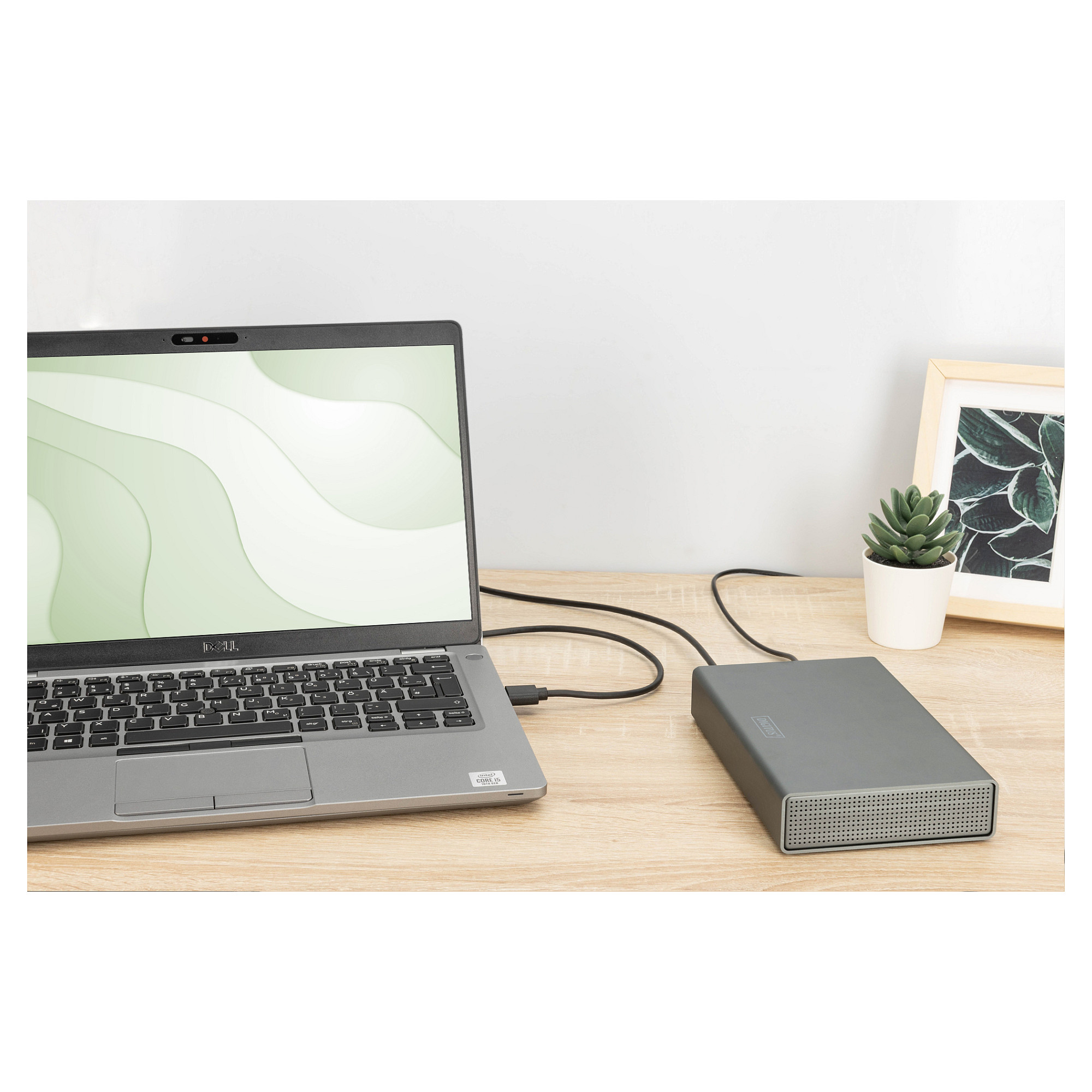 Eksterno kućište za disk DIGITUS DA-71106-1 (3.5"/2.5" SATA, USB 3.0, do 16TB, aluminijsko)-1