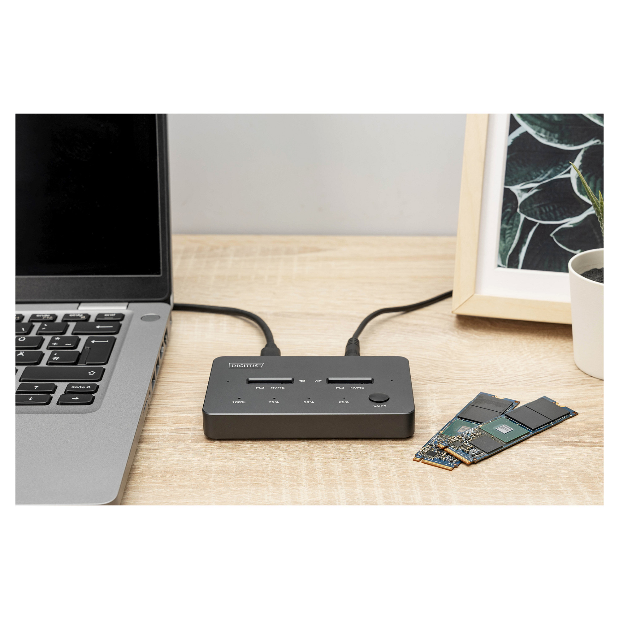 Klonirajuća stanica DIGITUS DA-70867 za M.2 NVMe SSD (USB-C 3.1 Gen 2, kloniranje bez računala)-2