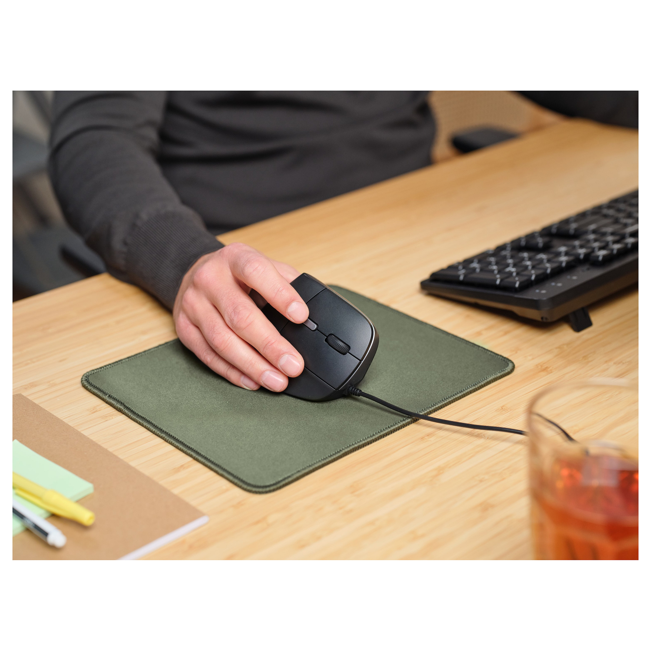Bežični ergonomski miš TRUST Bayo II (vertikalni dizajn, punjiva baterija, Bluetooth + 2.4GHz, 2400 DPI)-3