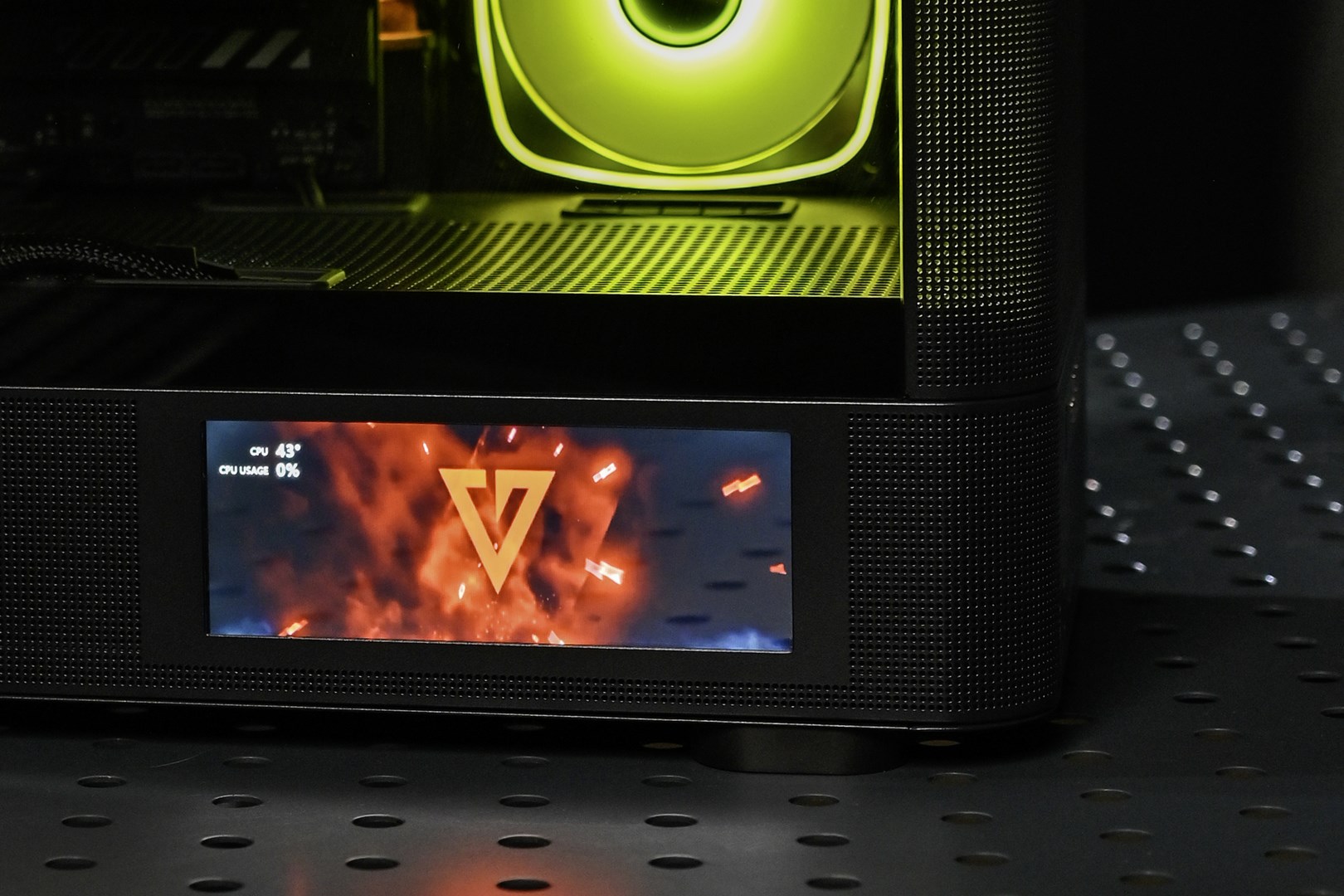 Stolno računalo ACTINA GameOn H2302 (Ryzen 5 5600, 16GB RAM, 1TB NVMe SSD, GeForce RTX 4060, Windows 11 Home)-10