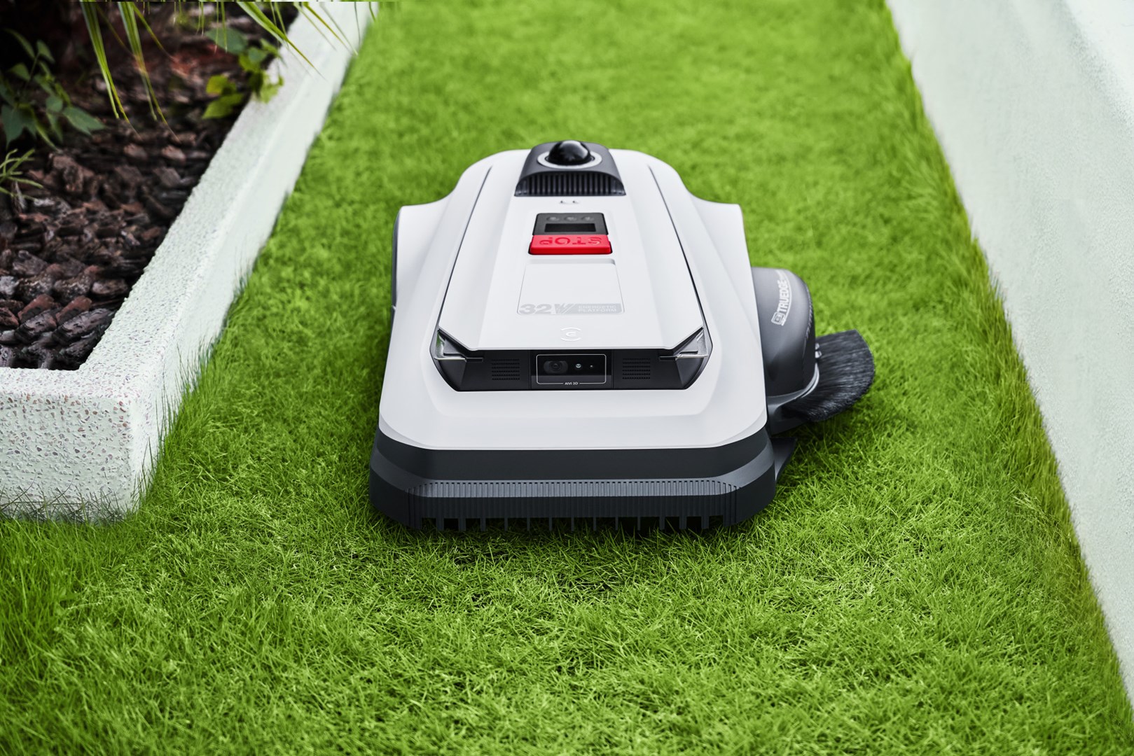 Robotska kosilica ECOVACS GOAT G1-600-10