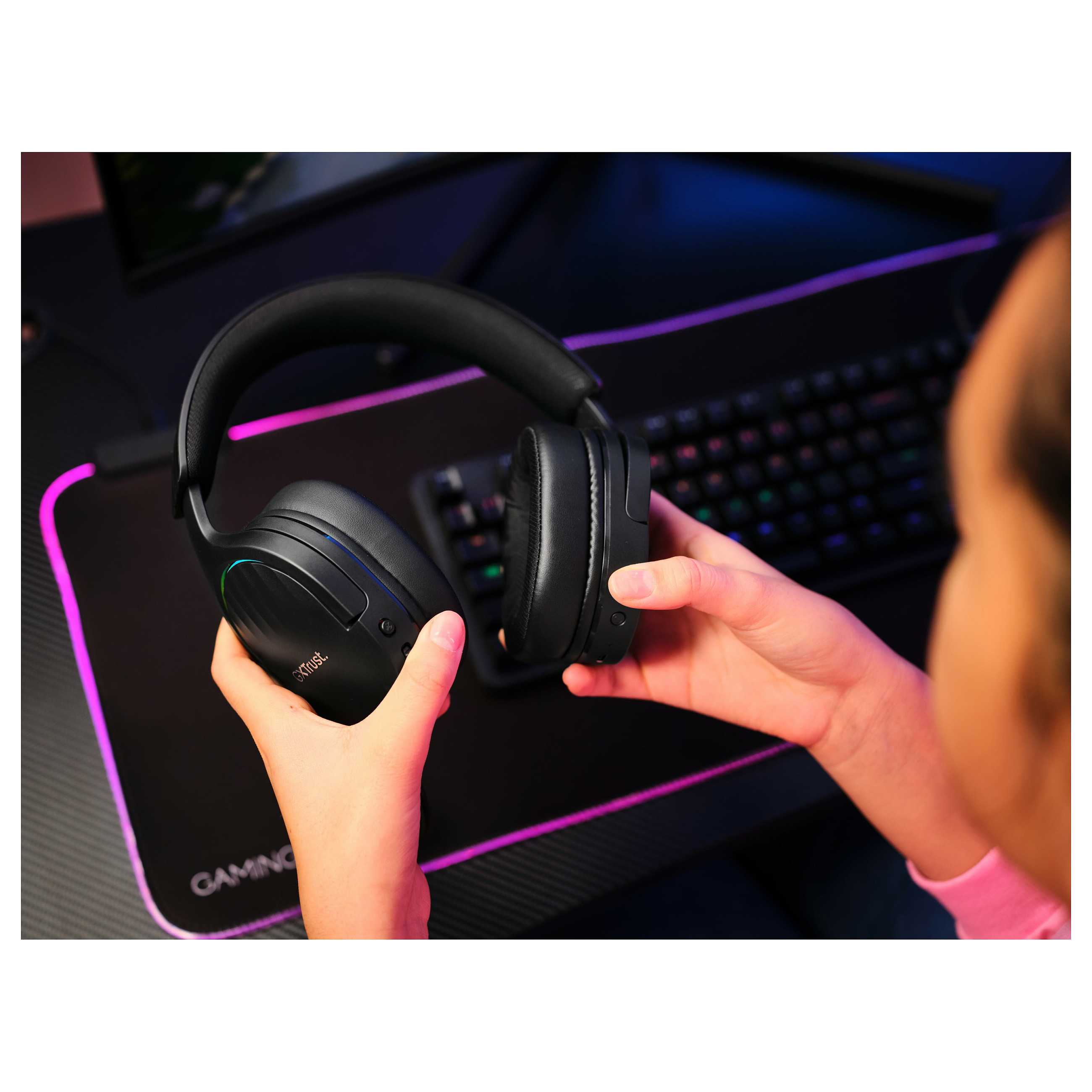 Slušalice TRUST GXT 491 Fayzo Wireless Black-4