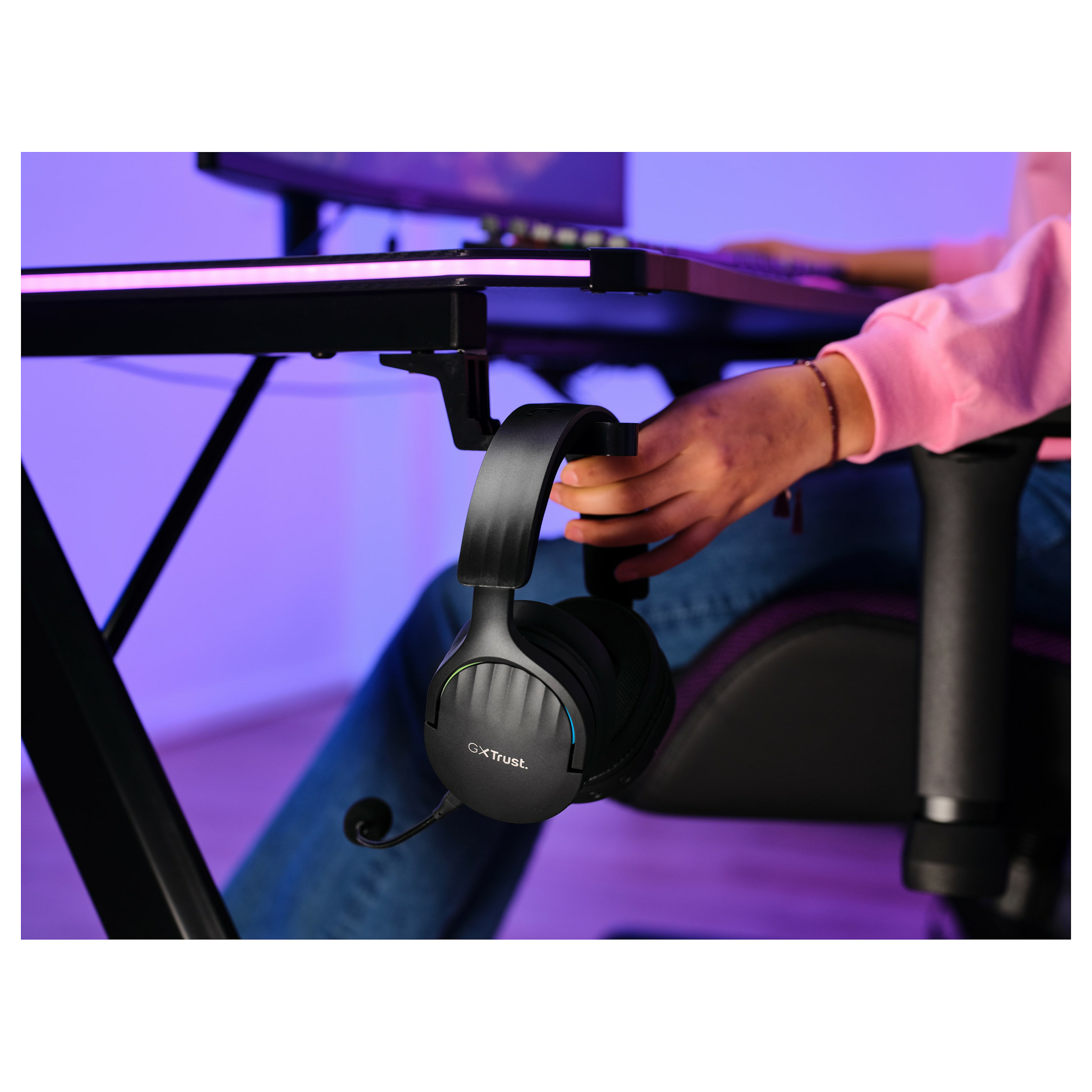 Slušalice TRUST GXT 491 Fayzo Wireless Black-14