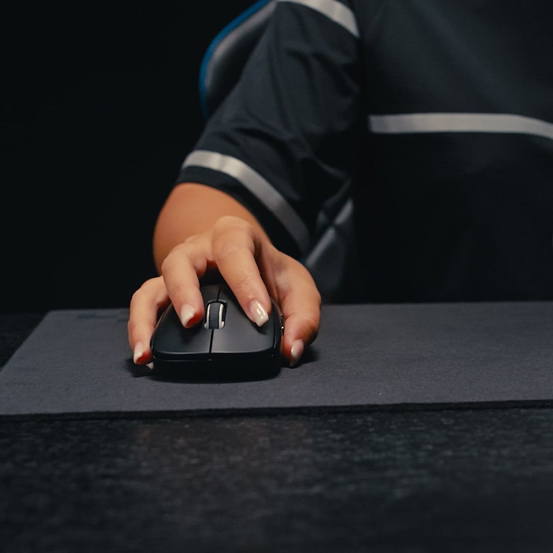 Miš LOGITECH G PRO X SUPERLIGHT 2 LIGHTSPEED, bežični, magenta-1