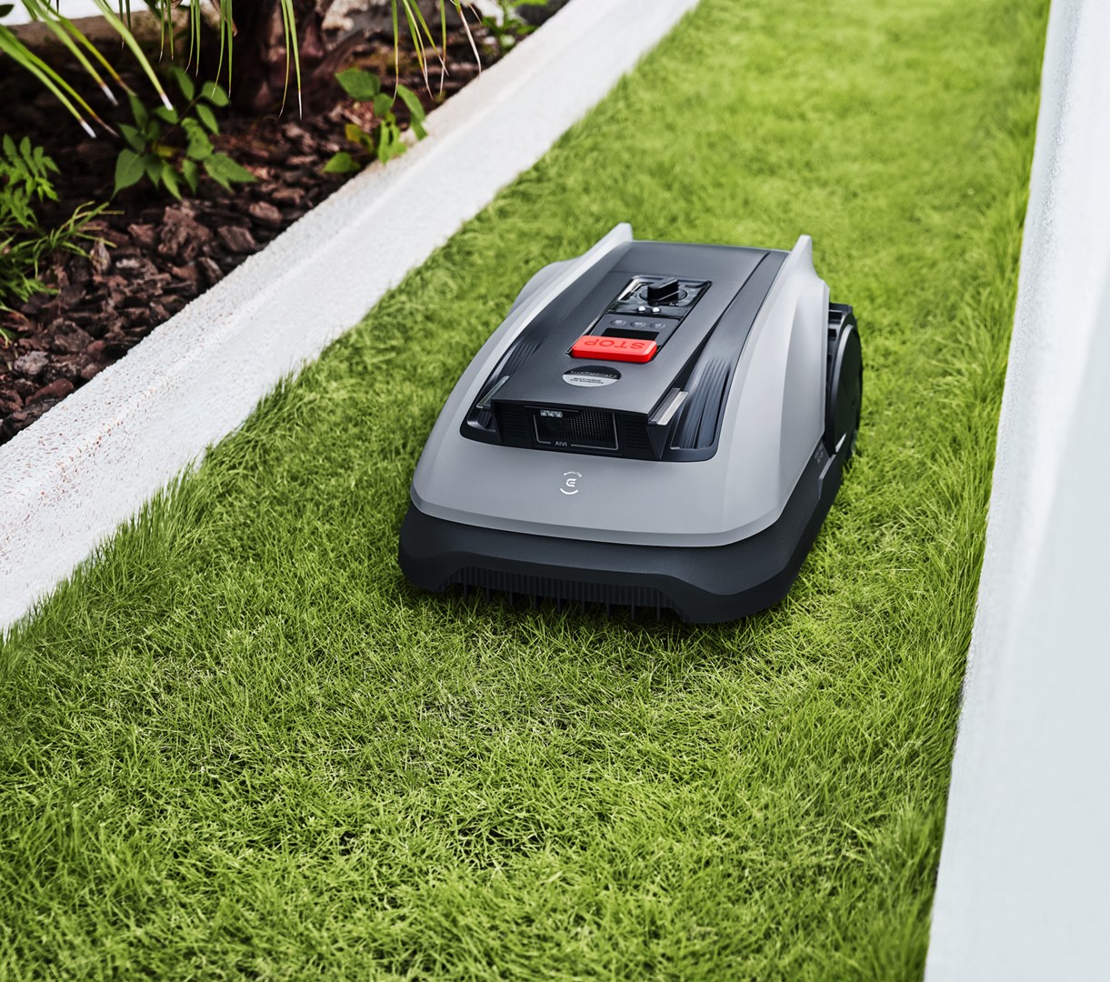 Robotska kosilica ECOVACS GOAT G1-800-13