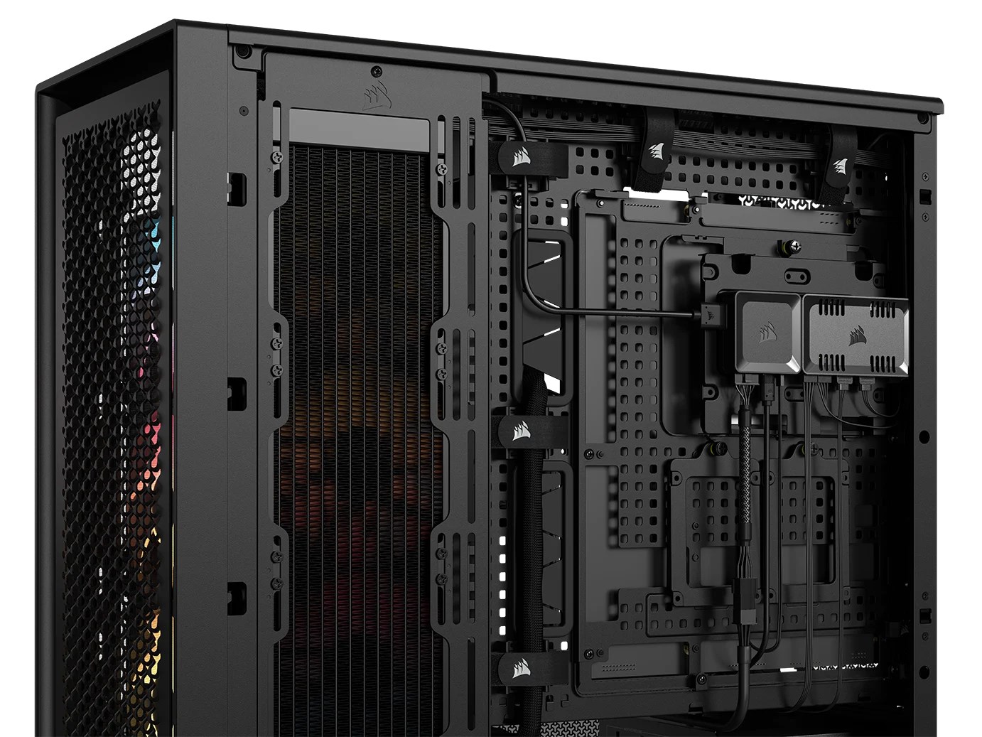 Kontroler za ventilatore i RGB rasvjetu CORSAIR iCUE Commander CORE XT-2