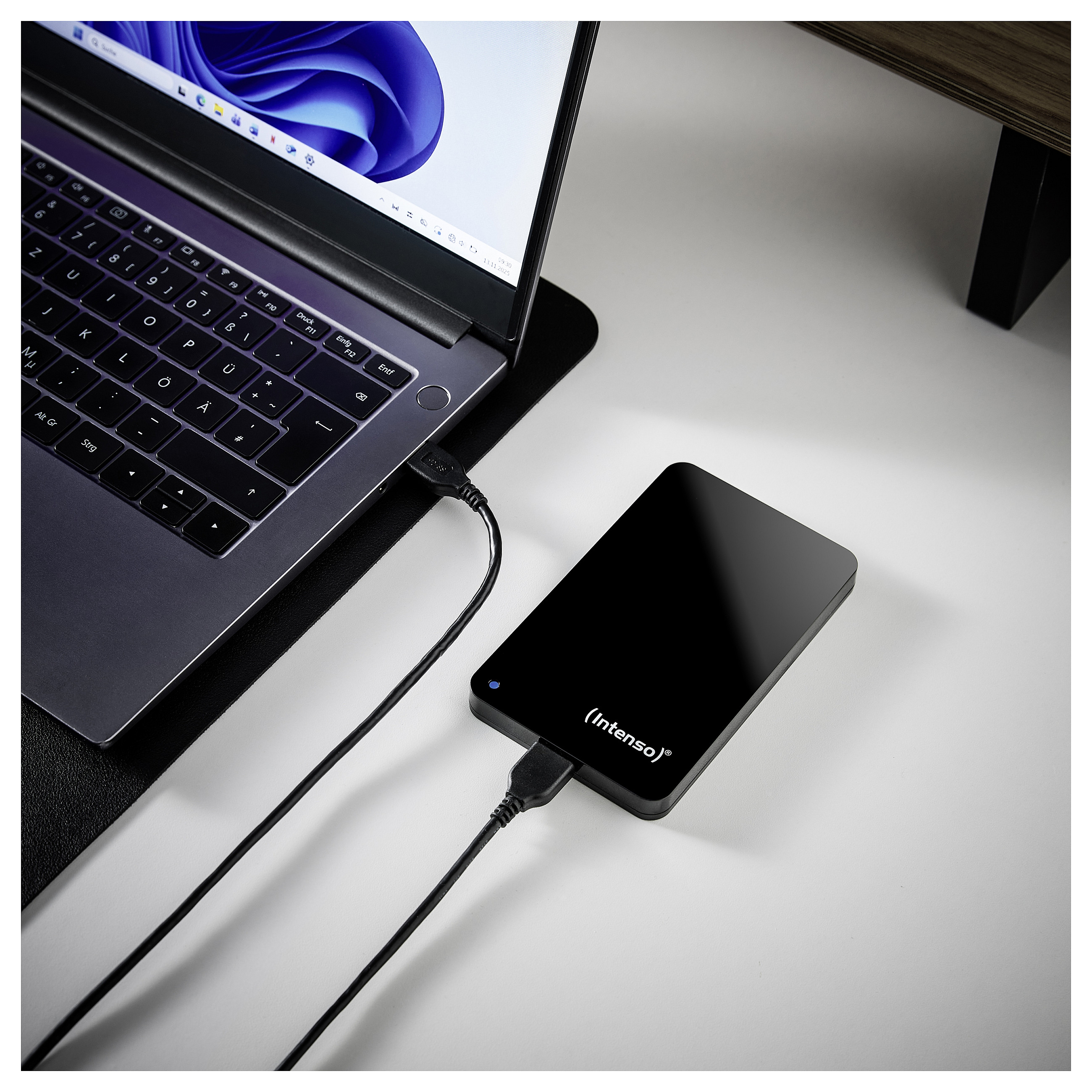 Prijenosni disk INTENSO Portable Hard Drive (1 TB, 2.5", USB 3.2, Refurbished, crna boja)-5
