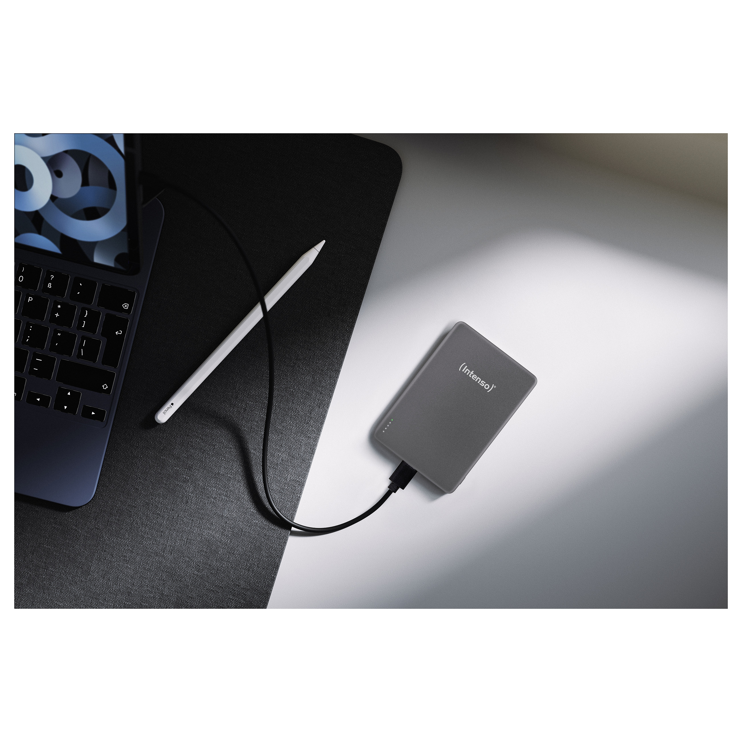 Prijenosna baterija INTENSO Magnetic Wireless MW5000 (5000 mAh) siva boja-15