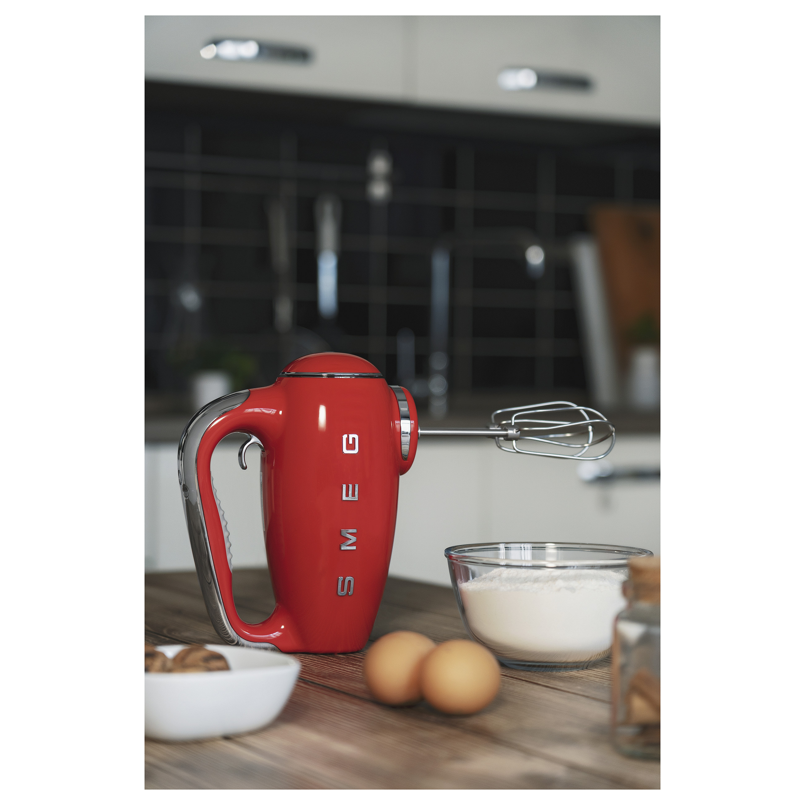 Ručni mikser SMEG HMF01RDEU 50's Style crvena boja-14