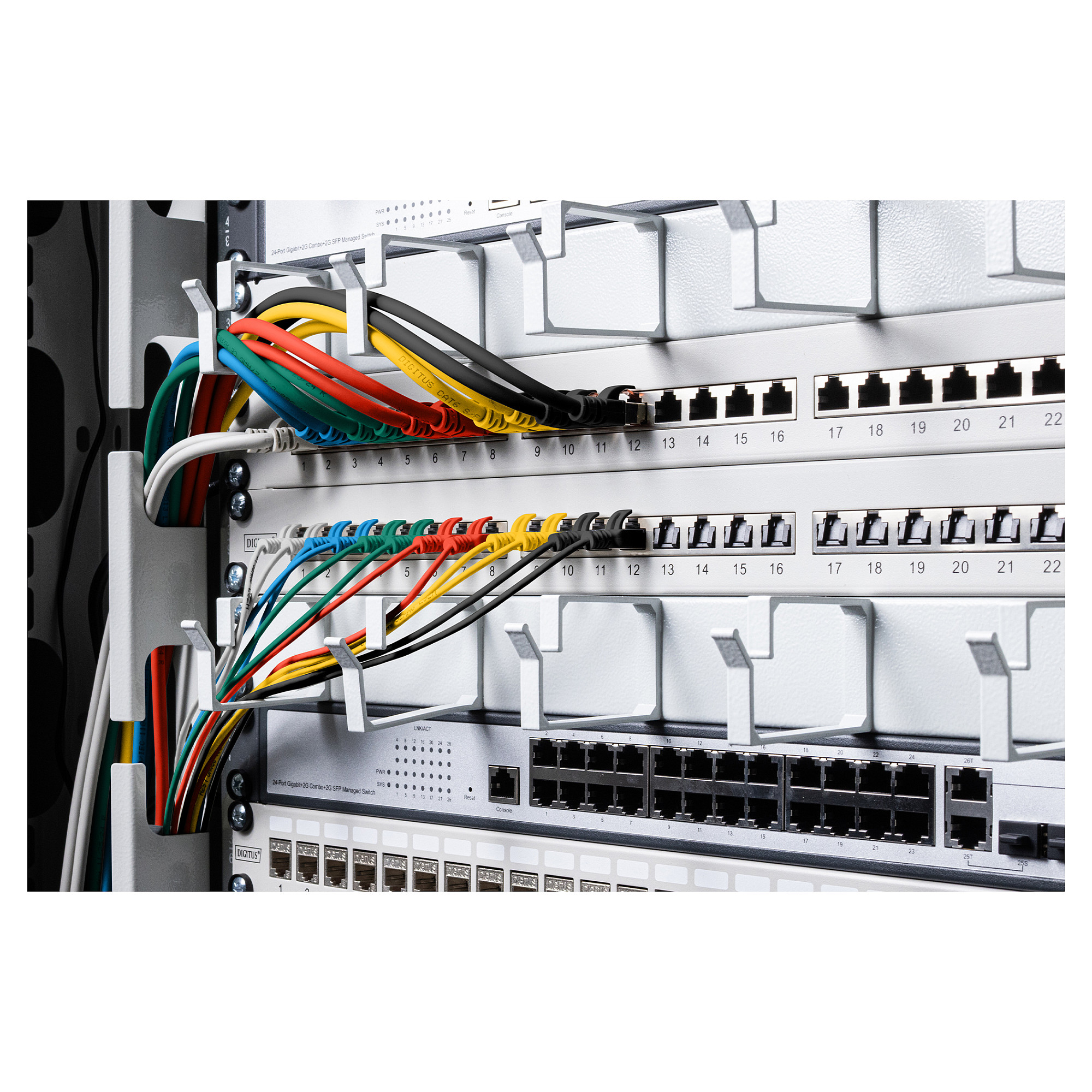 Mrežni kabel DIGITUS CAT 6 U/UTP Slim, 0.3m, crvena boja-3