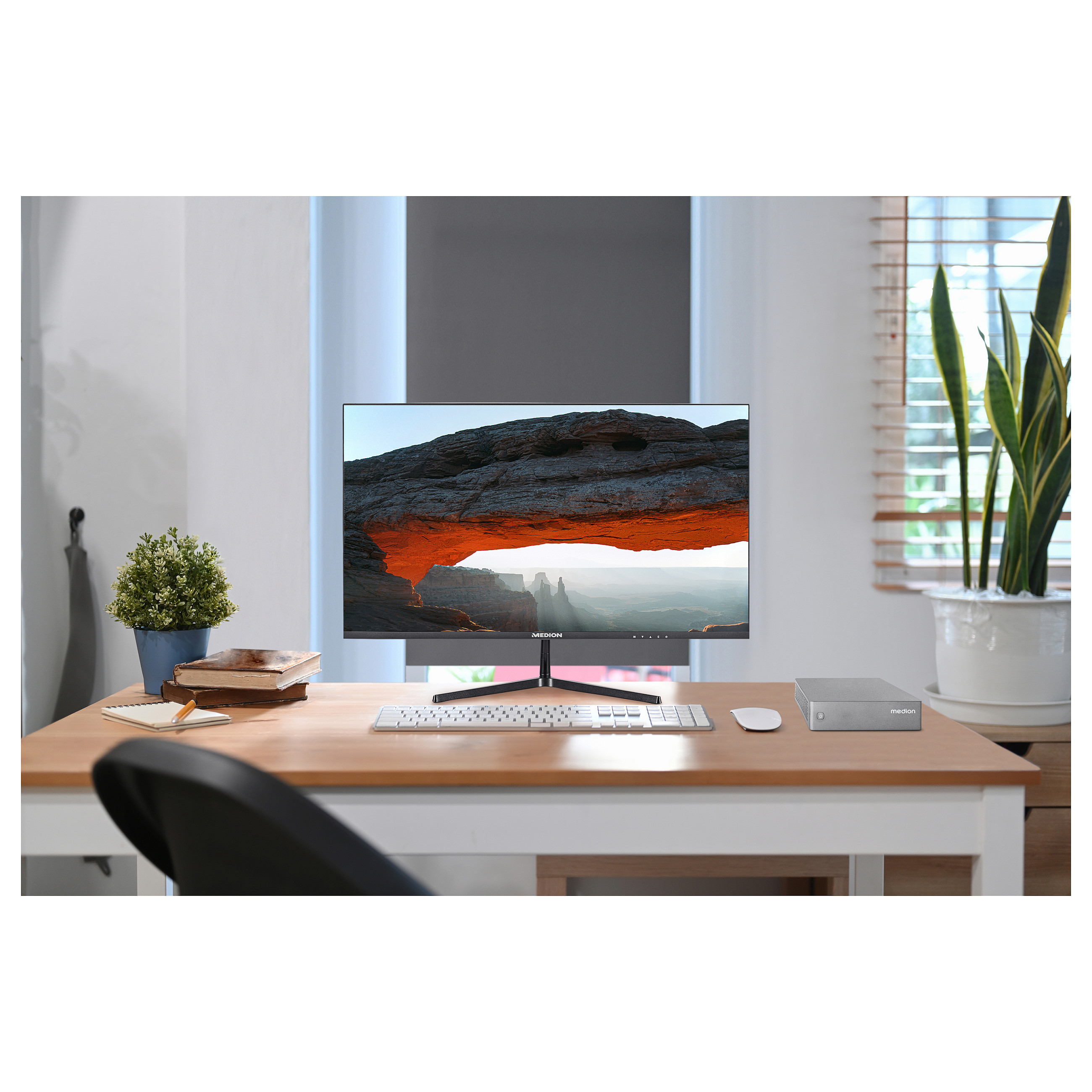 Desktop računalo MEDION S06 MD35310 (Intel Core i3-1315U, Intel UHD Graphics, Bez OS-a, Mini PC, Barebone)-13