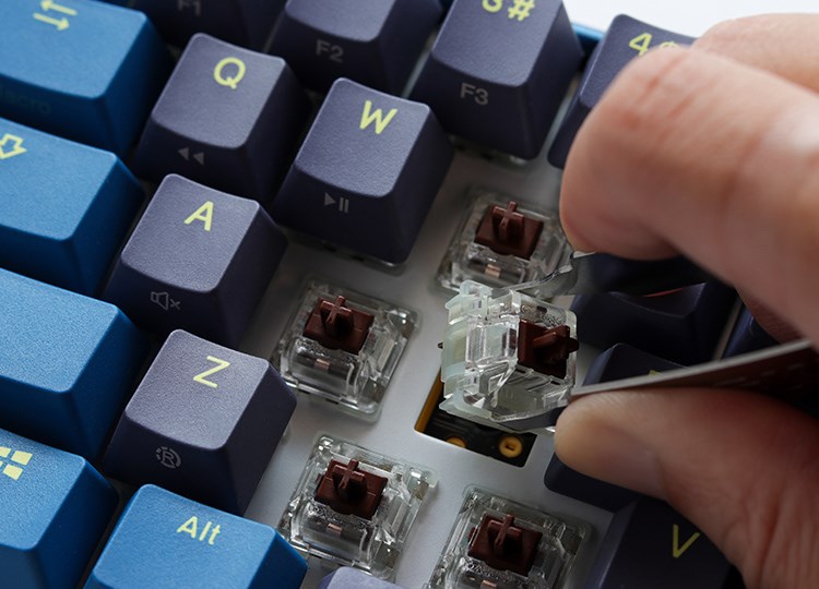 Mehanička tipkovnica DUCKY One 3 Mini Daybreak (DE layout, Cherry MX Silent Red)-4