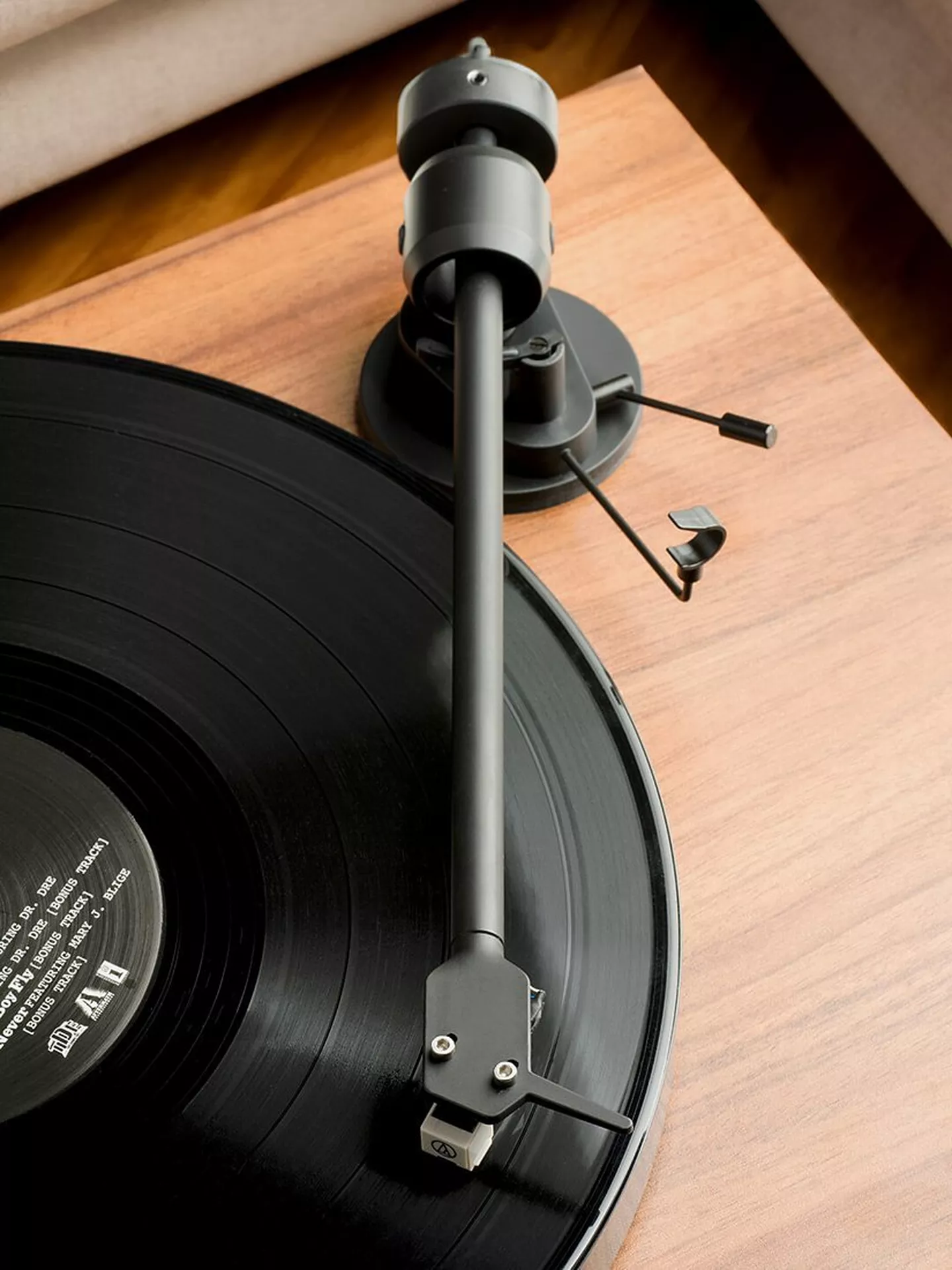 Gramofon PRO-JECT E1 BT walnut-3