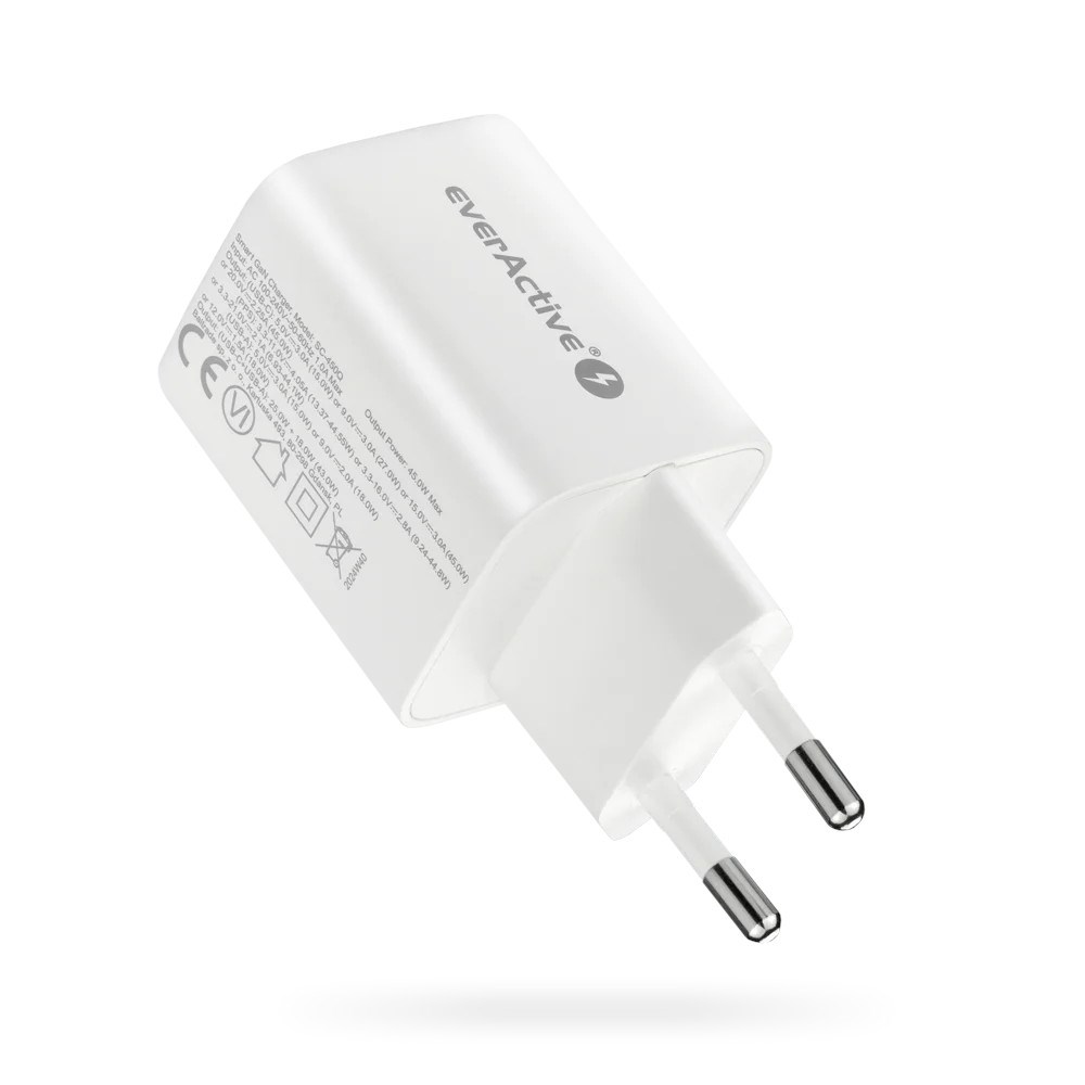 Zidni punjač EVERACTIVE SC-400Q 45W (USB-C PD, USB-A QC 4.0+) bijela boja