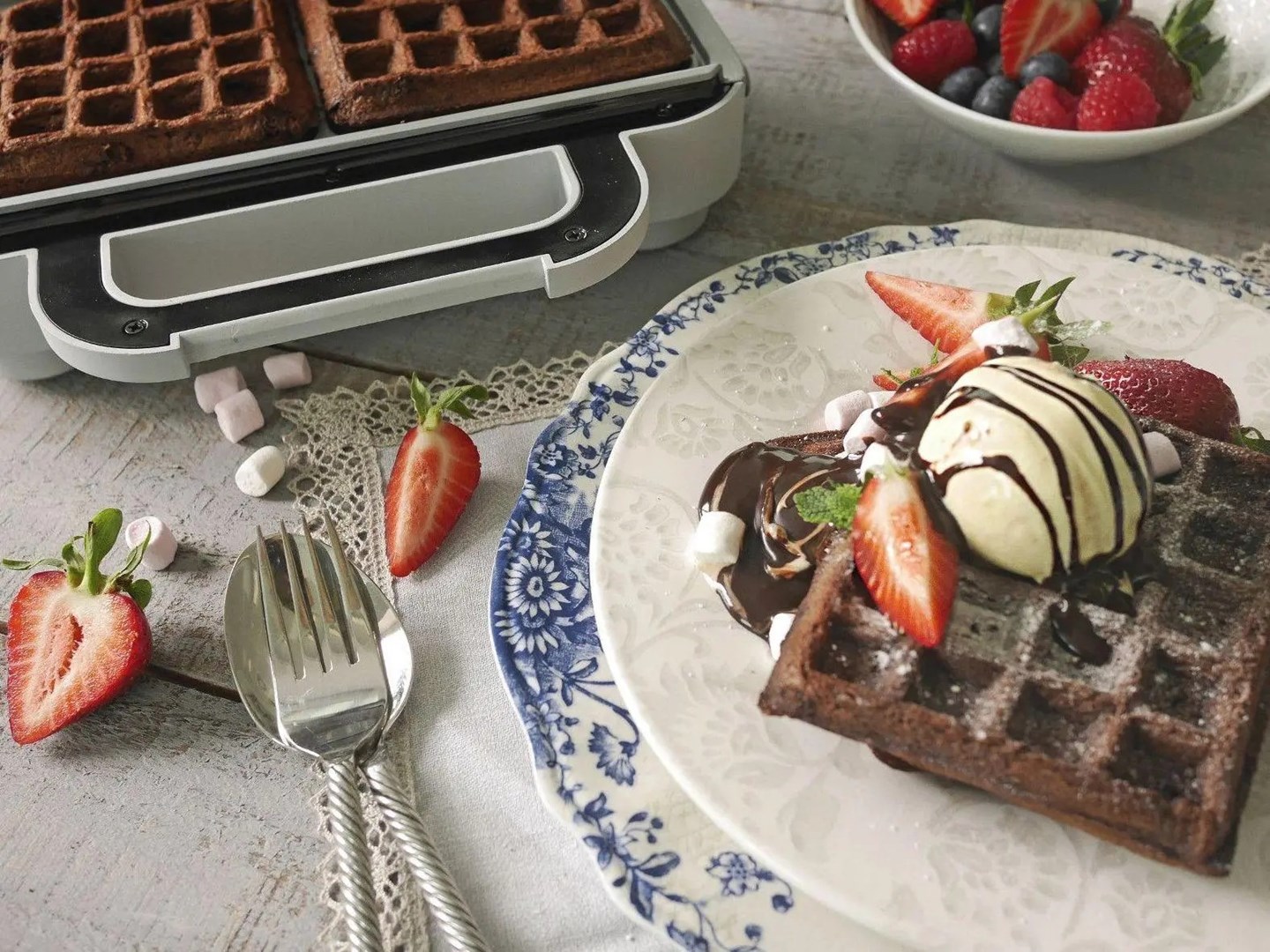 Pekač za vafle BREVILLE DuraCeramic VST072X-2
