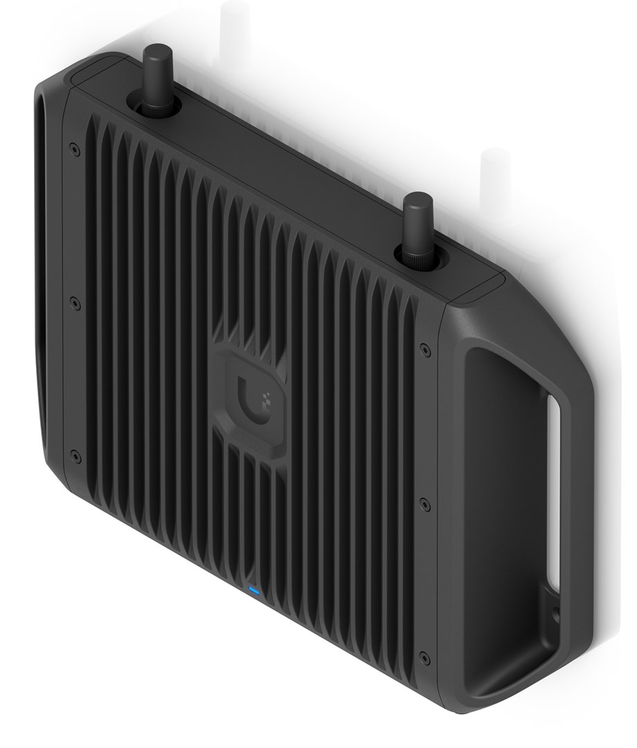 Ubiquiti UCG-Industrial gateway/controller 1000, 2500, 10000 Mbit/s-11