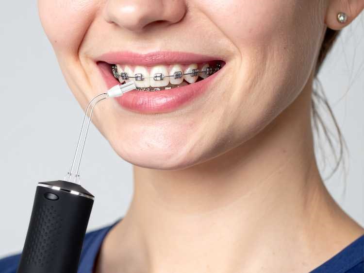 Oralni tuš ELDOM RY200C bežični, crna boja-9