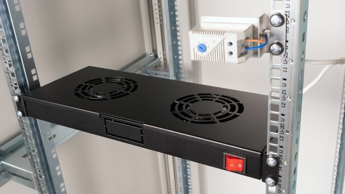 Ventilatorska jedinica EQUIP za rack ormar 19" 1U (2 ventilatora), crna boja-3