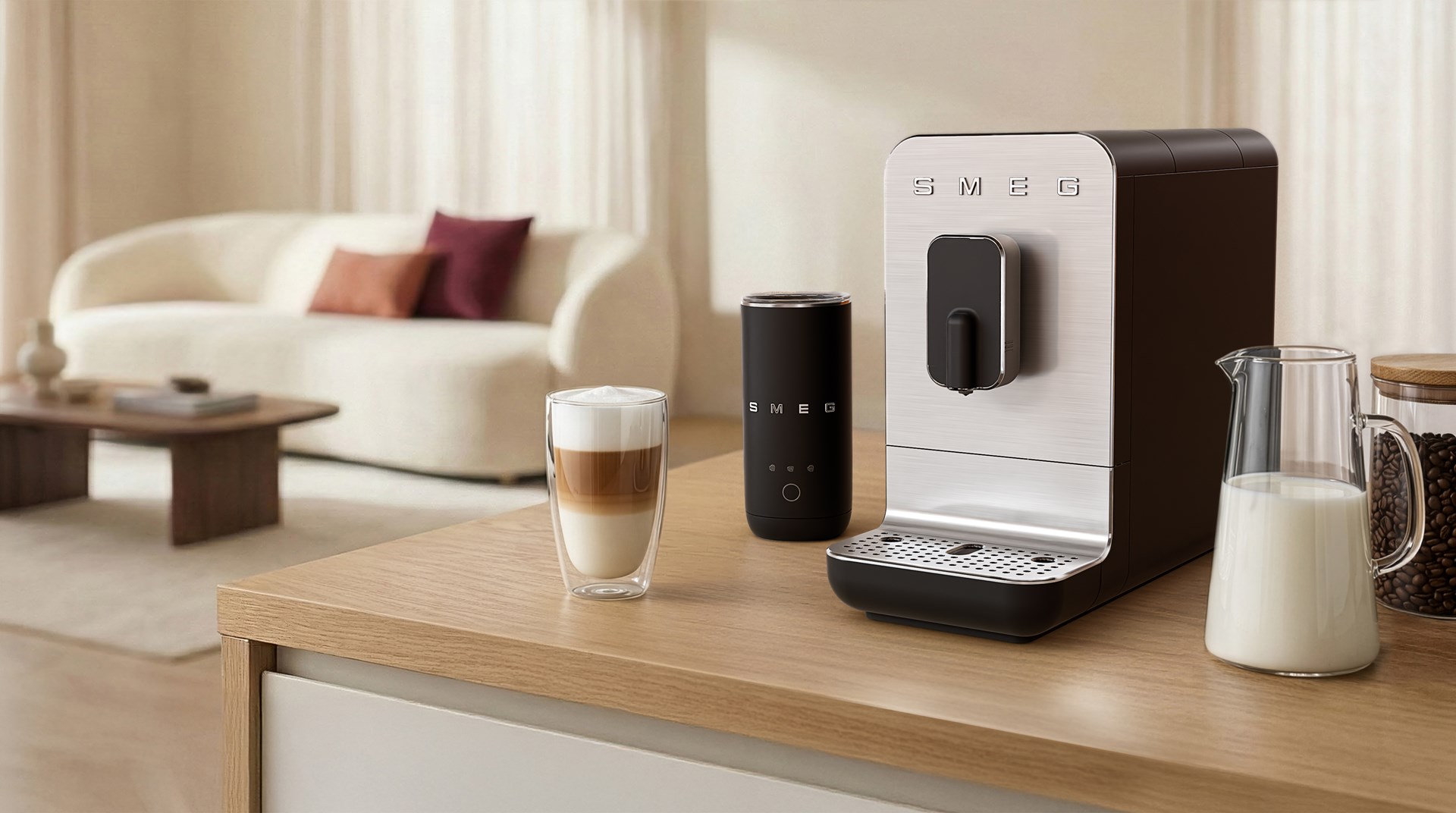 Automatski aparat za kavu SMEG BCC11BLMEU crna boja-13