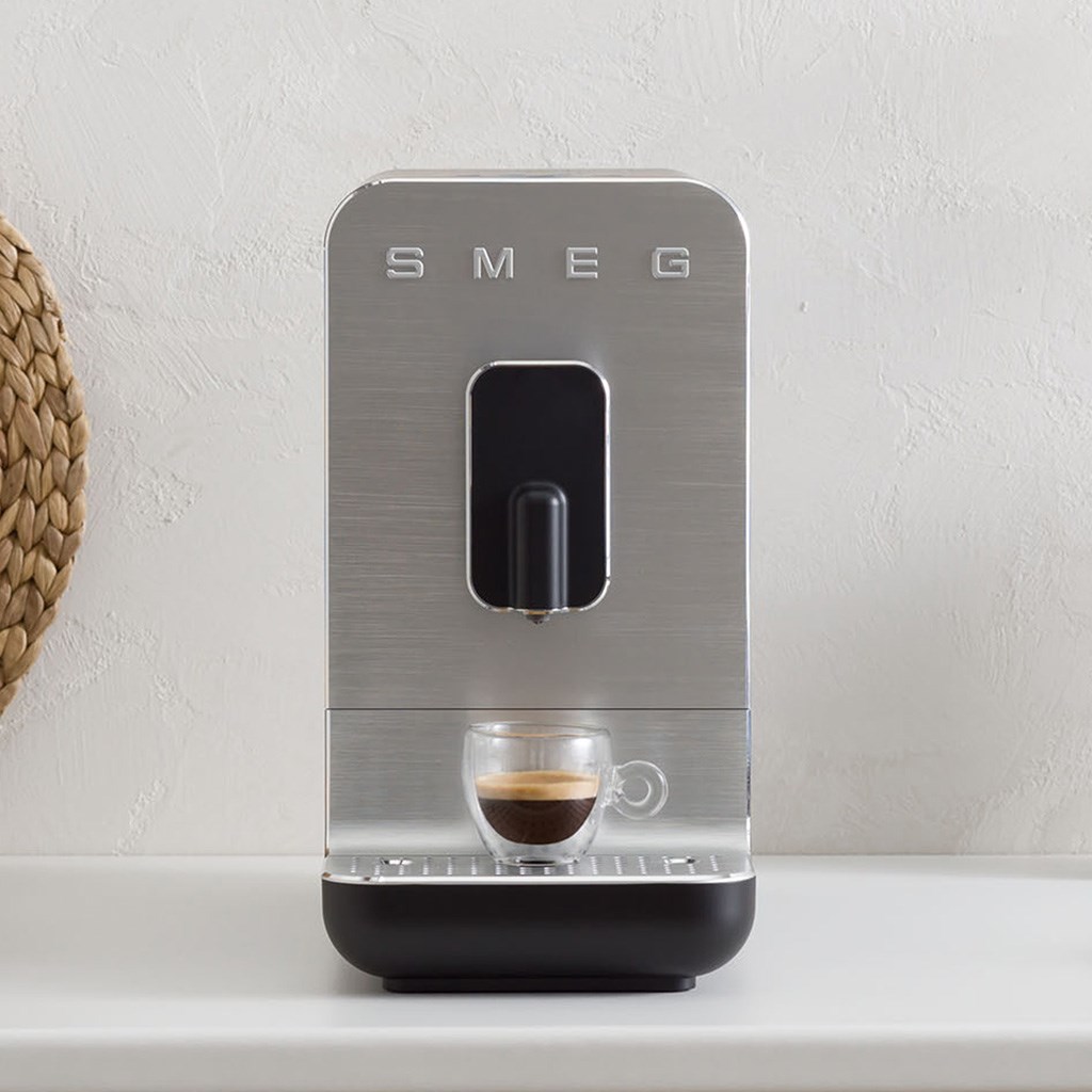 Automatski aparat za kavu SMEG BCC11BLMEU crna boja-24