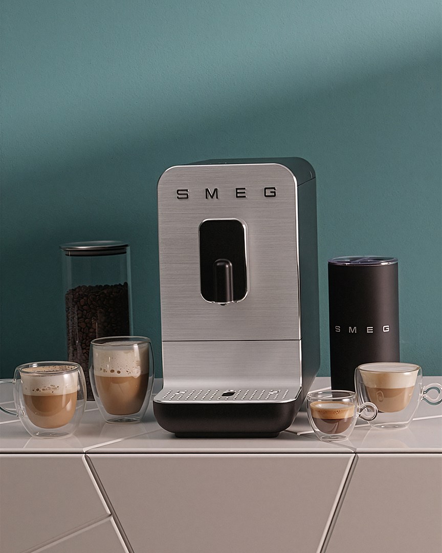 Automatski aparat za kavu SMEG BCC11BLMEU crna boja-11