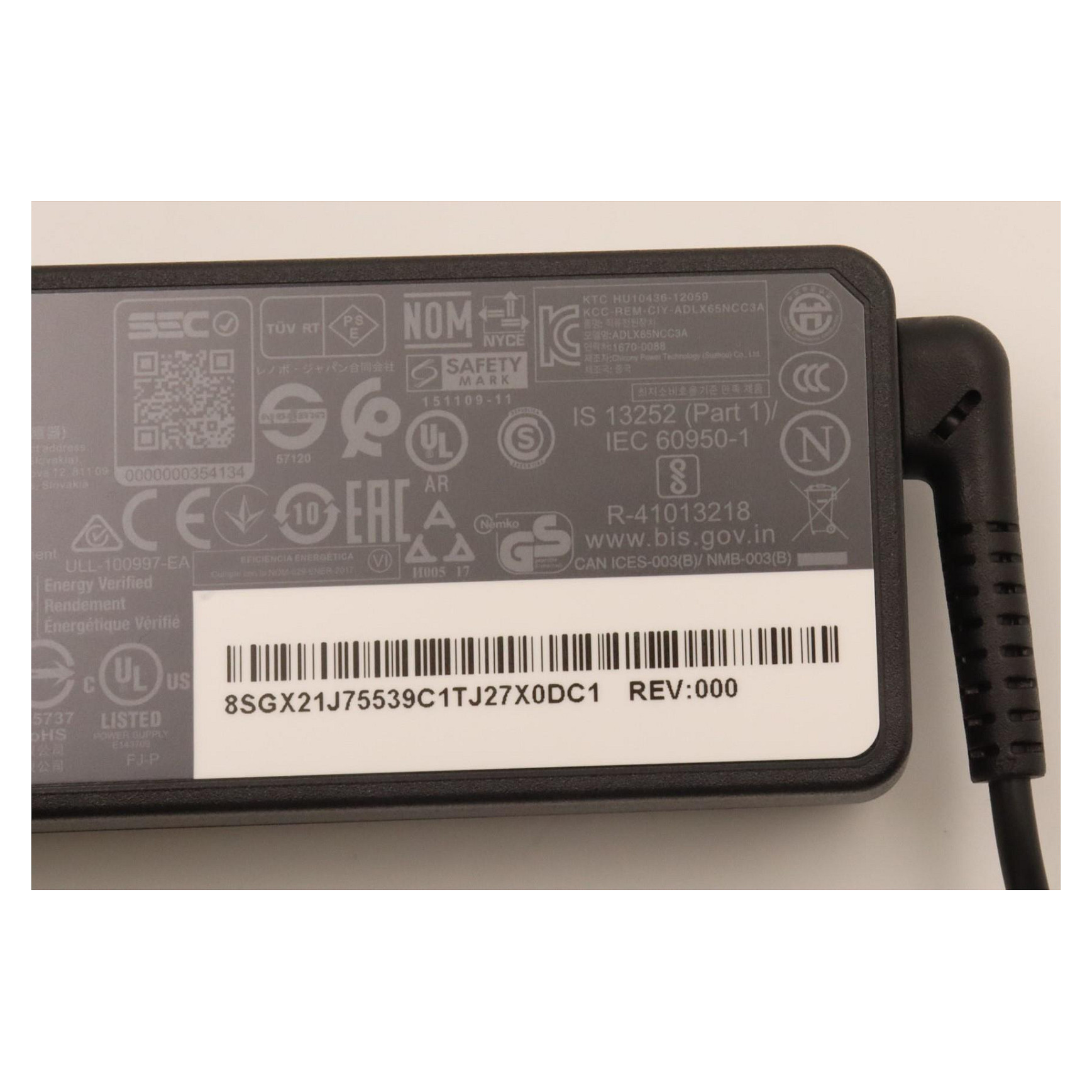 N Lenovo AC Adapter 65W 3P-4