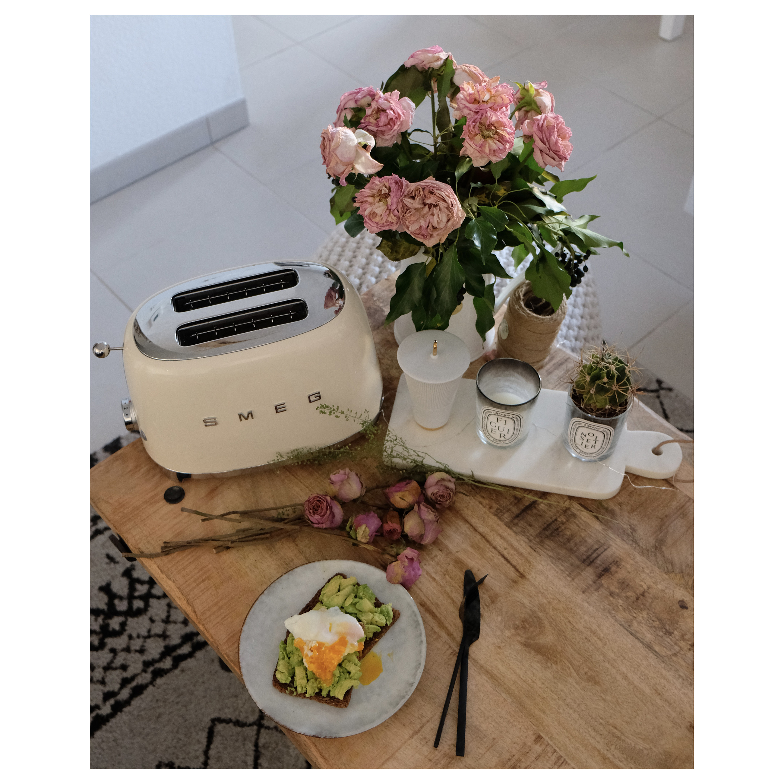 Toster SMEG TSF01CREU 50's Style krem boja-12