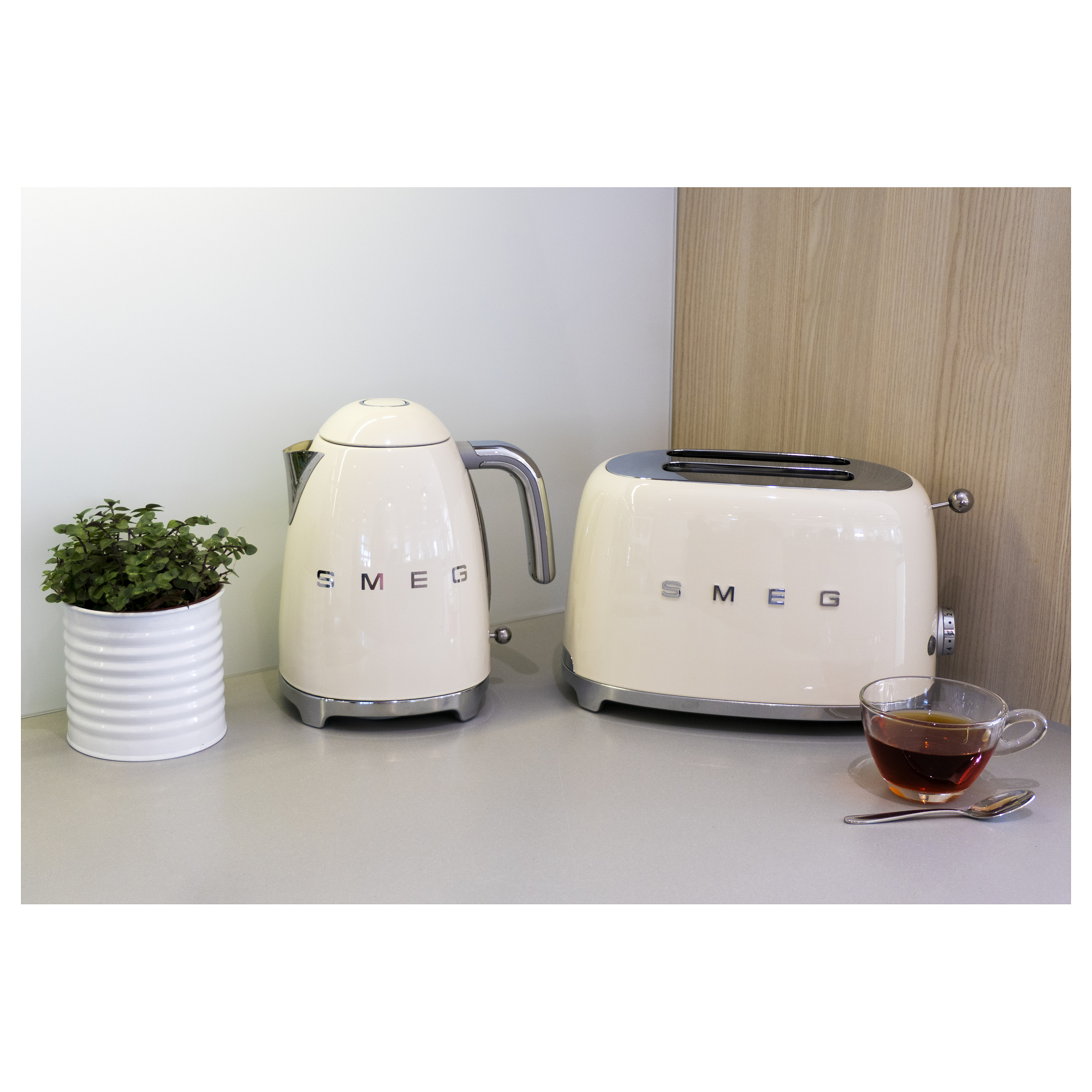 Toster SMEG TSF01CREU 50's Style krem boja-7