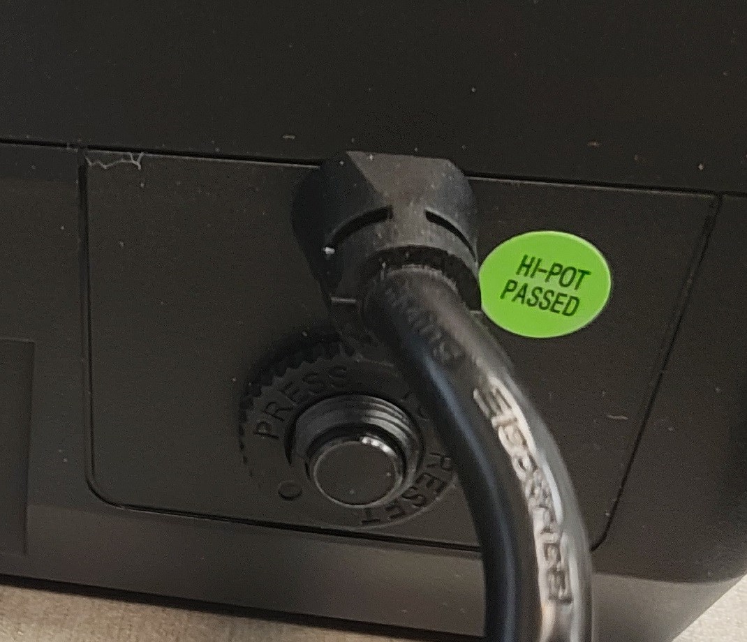 UPS napajanje ORVALDI VAM-1000 (1000VA/600W)-3