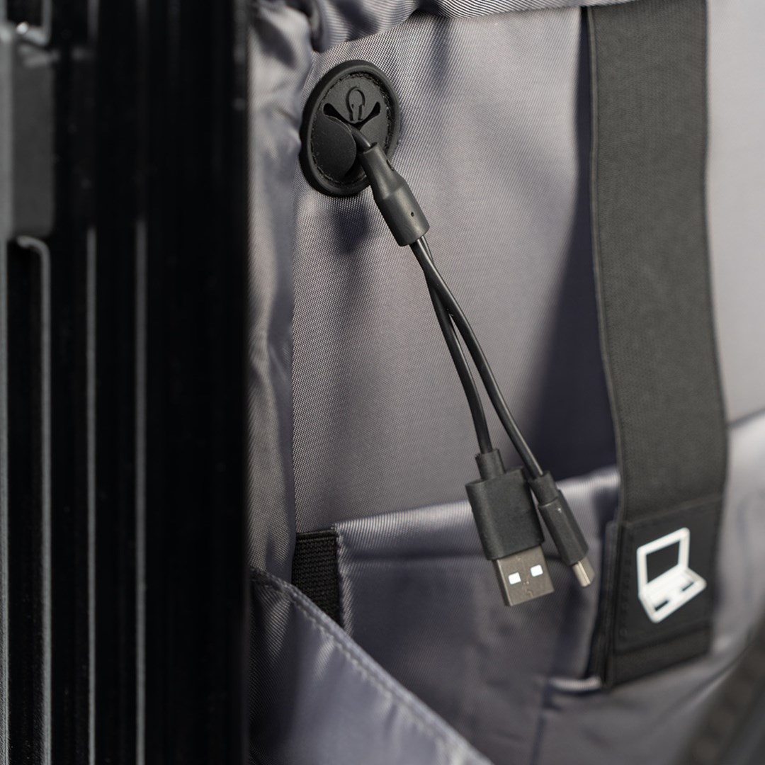 Prijenosni zvučnik REALPOWER HGP-1 Suitcase crna boja-7