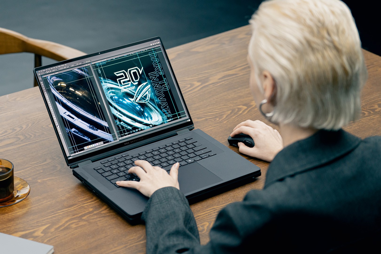 Laptop ASUS ROG Zephyrus Duo 16 GX651AX-U9322X (16.0", OLED, 3K, Intel Core Ultra 9 386H, 32GB, 2TB SSD, NVIDIA GeForce RTX 5090 24GB, Windows 11 Pro, Non-HR tipkovnica, Stellar Grey)-48
