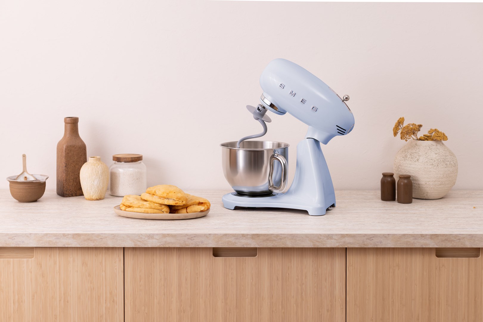 Smeg SMF05PBEU mixer Stand mixer 1000 W Blue-12